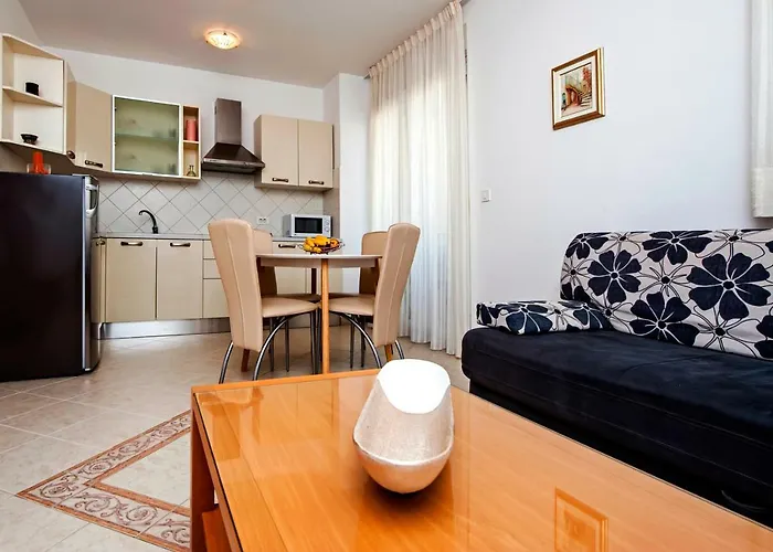 Massilia * Ρόβινι